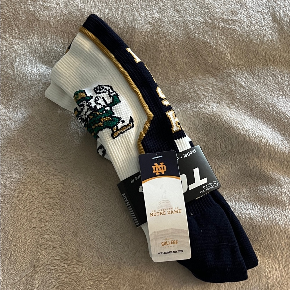Men’s large Notre dame socks